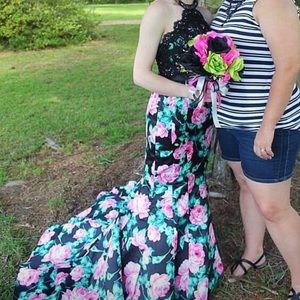 2 piece prom dress size 0-2
